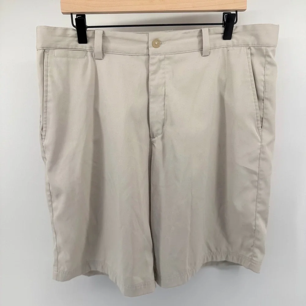 Nike Golf Tour Performance Dri-FIT Shorts Tan Beige Mens 36‎ Active Sporty